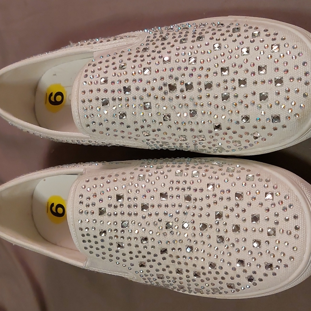 Sparkle shoes